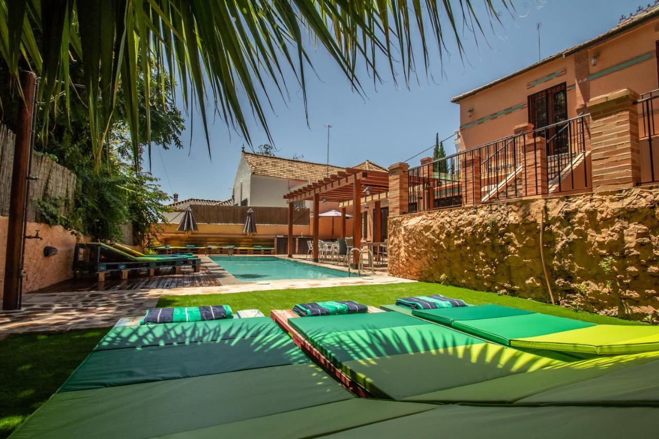 Villa Regionalista Principios Siglo XX 1919 -Pedregalejo-Banos Del Carmen-A Unos Metros Del Mar!!! Piscina Climatizada Bajo Peticion Malaga Exterior photo